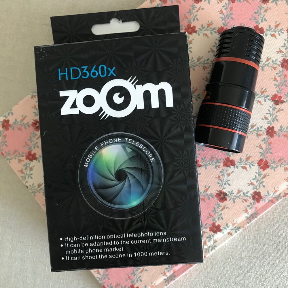 SALE‼️Zoom Mobile Phone Telescope 8x